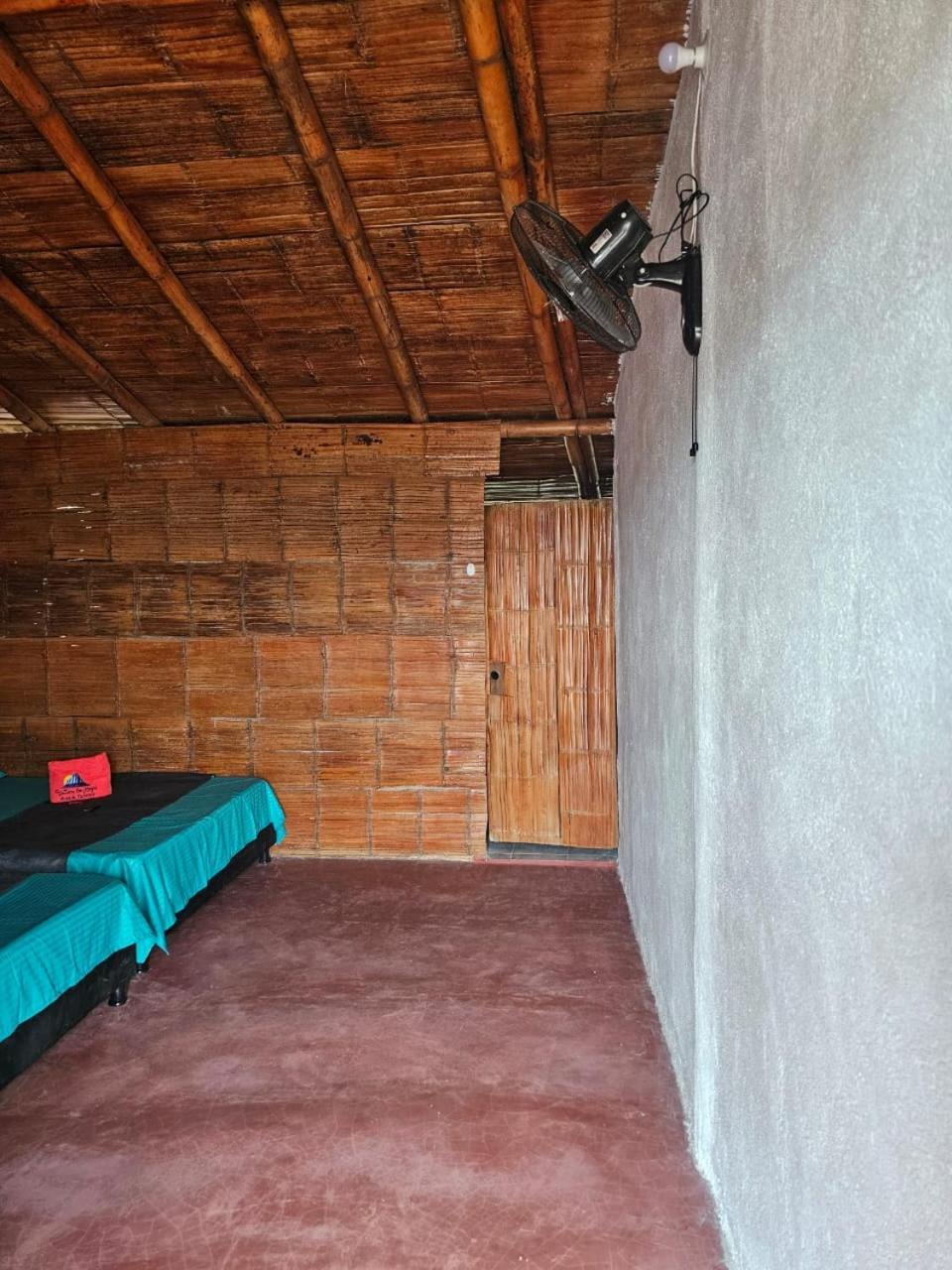 Estadero Los Hoyos Villavieja Esterno foto